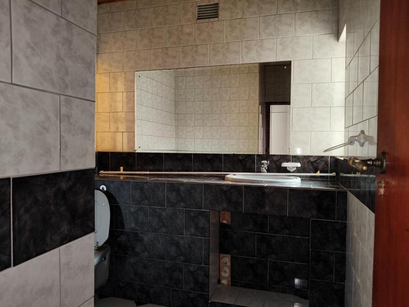 5 Bedroom Property for Sale in Oatlands North Eastern Cape